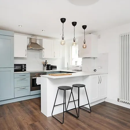 Joivy Contemporary Royal Mile Apartment With Balcony EDI Exterior foto